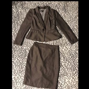 Ann Taylor woman’s suit